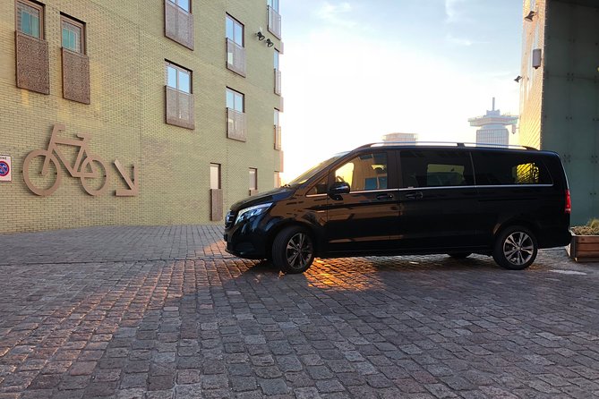 1-15 persons Taxi or Bus Transfer Amsterdam in Amsterdam City - Vehicle types and luggage space: how to choose the right size