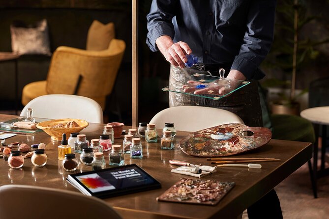 2 Hour Making Rembrandt's Traditional Oil Paints in Amsterdam - Key takeaways