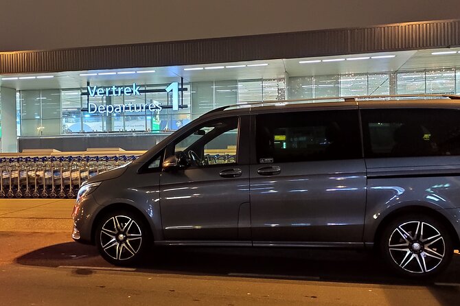 Airport Private Transfer: Schiphol Airport ↔ Amsterdam City - The ride: comfort, luggage help, and what you can do with WiFi