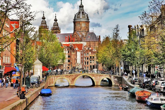 Airport Transfer: Schiphol Airport AMS to Amsterdam by Luxury Van - Health and Safety Setup Before You Even Step In