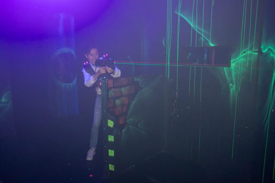 Aloha Amsterdam: Laser Tag Experience - Game flow and scoring: why the 15 minutes feel intense