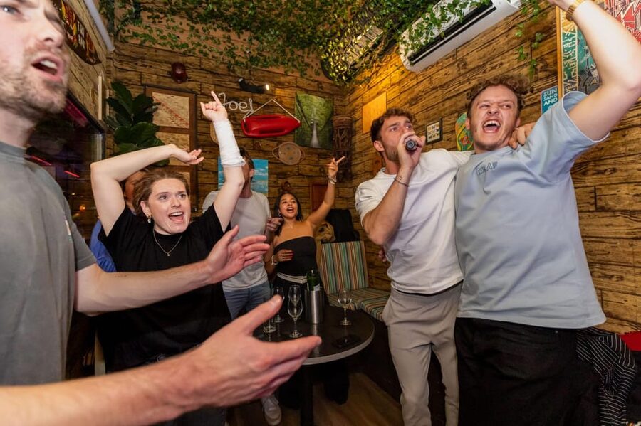Aloha Amsterdam: Private Karaoke Booth with 20.000 Songs - Getting there from Amsterdam Centraal (and why the area matters)