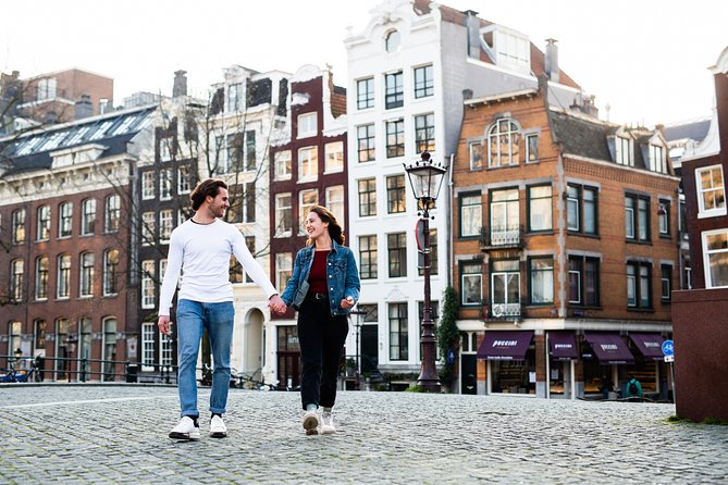 Amstagram Tour & Moco Experience - Spui and Bloemenmarkt: ending on the most photogenic finish line