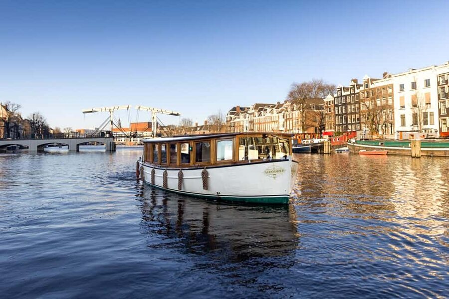 Amsterdam: 1.5-Hour High-End Morning Breakfast Canal Cruise - Key Highlights You’ll Care About