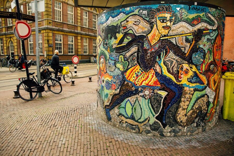 Amsterdam: 1.5-Hour Private Kick-Start Tour with a Local - Ask Anything: How the Private Format Changes Your First-Day Plans