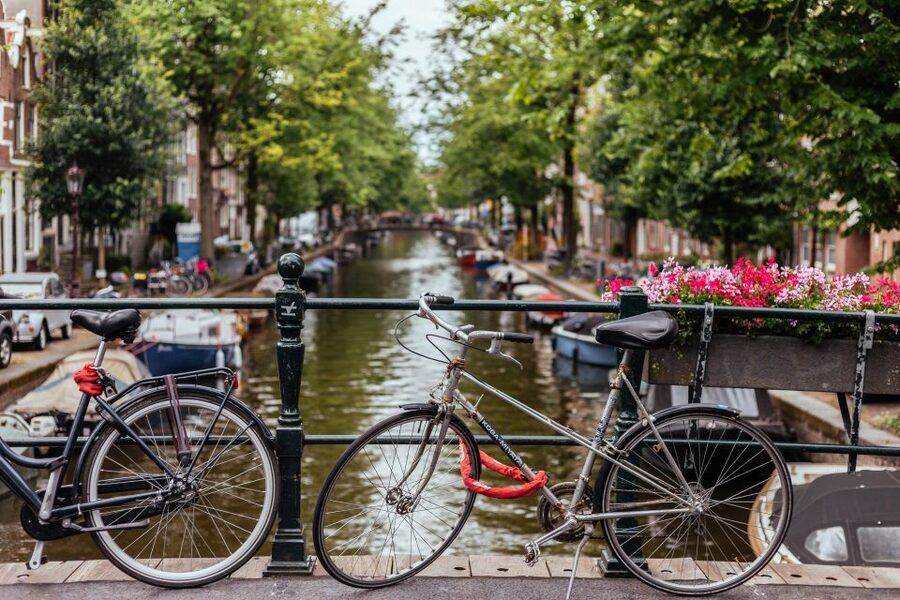 Amsterdam: 1.5-Hour Private Kick-Start Tour with a Local - Price and Value: Is $93 Per Person Worth It?