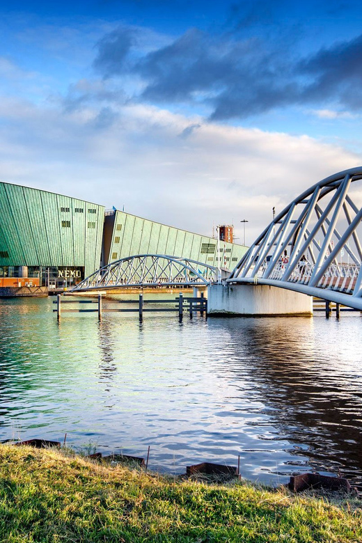 Amsterdam: 1-Hour Canal Cruise & NEMO Science Museum - The real value: is $40 for the combo ticket a smart deal?