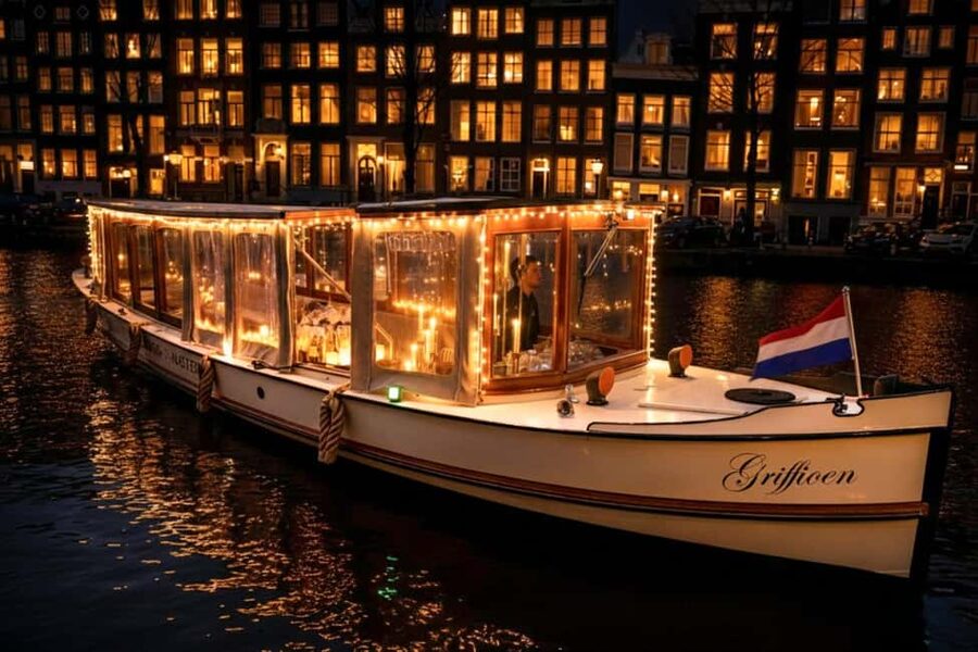 Amsterdam: 2-Hour Candle Light Cruise + Drinks & Snacks - Route Highlights: Skinny Bridge and Seven Bridges View After Dark
