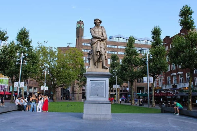 Amsterdam: 2-hour Rembrandt & Van Gogh walking tour - Tivoli Doelen Amsterdam Hotel: finishing with a lived-in city vibe