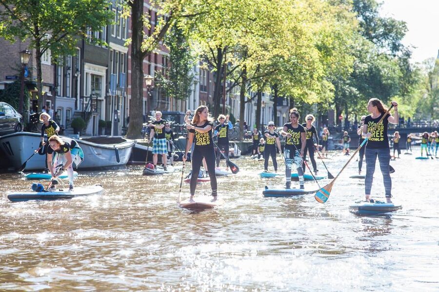 Amsterdam: 2-Hour Stand Up Paddle Board Tour - What’s included (and what you must bring)