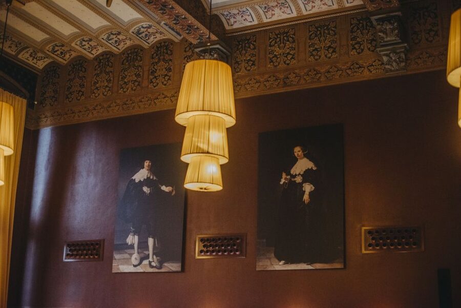 Amsterdam: 3-Course Meal in Historic 1st Class Waiting Rooms - FAQ
