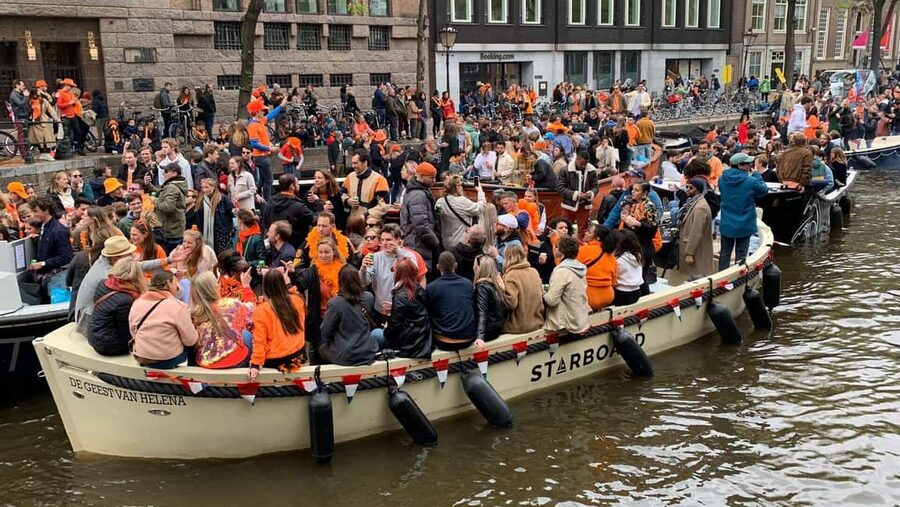 Amsterdam: 3 Hour Kings Day Boat Party with Unlimited Drinks - Boarding at Starboard Boats: the simple “don’t miss it” checklist