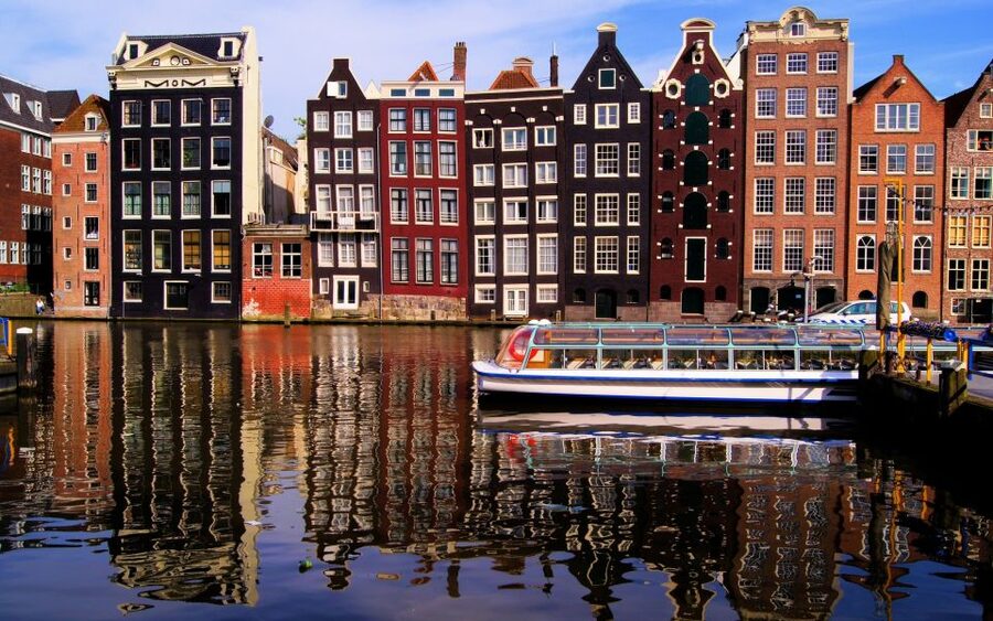 Amsterdam: 3-Hour Private Highlights City Tour by Minivan - Timing and logistics that actually affect your experience