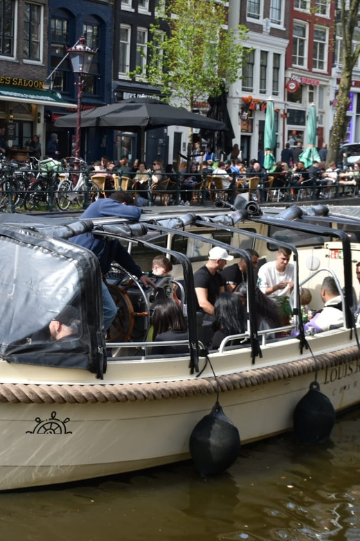 Amsterdam: 420 Smoke-Friendly Boat Tour - Should you book it?