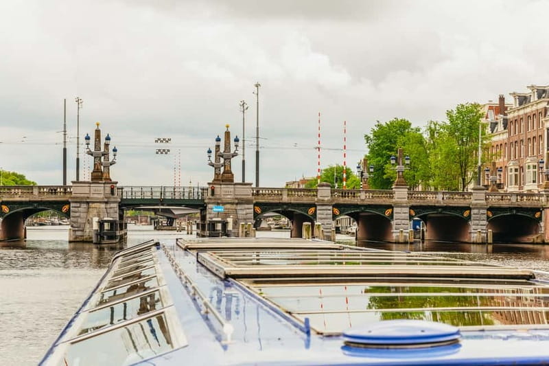 Amsterdam: 75 Minute City Canal Cruise with Audio Guide - Practical Tips for Better Views Without Stress