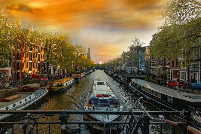 Amsterdam Airport (AMS) Transfer to Amsterdam/Rotterdam/Keukenhof - Luggage Rules: How to Avoid Extra Fees and Anxiety