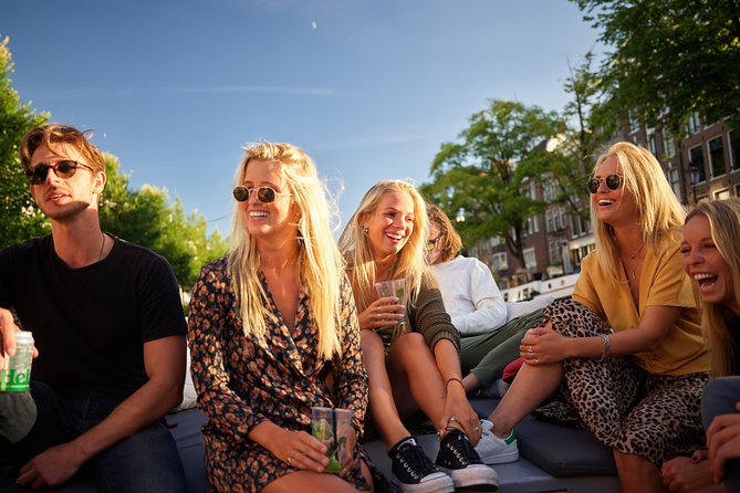 Amsterdam All-Inclusive 90-Minutes Heated Cruise by Captain Jack - The comfort truth: open boat, heating rules, and cold-weather expectations