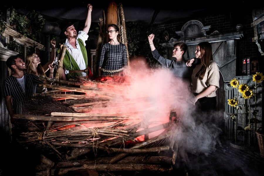 Amsterdam: Amsterdam Dungeon Entrance Ticket - Rules that affect your trip: ages, claustrophobia, epilepsy, and cameras