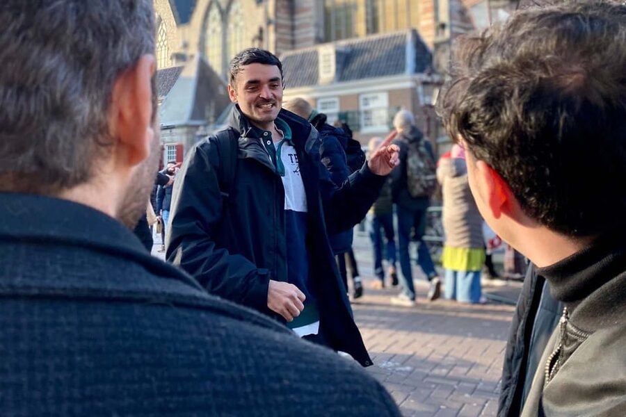 Amsterdam: Anne Frank Guided Small Group Walking Tour - Finishing outside the Anne Frank House: what it means that tickets aren’t included