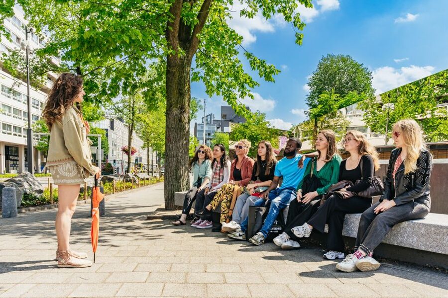 Amsterdam Anne Frank: Small-Group Walking Tour & Local Guide - Who Should Book This Anne Frank Walking Tour