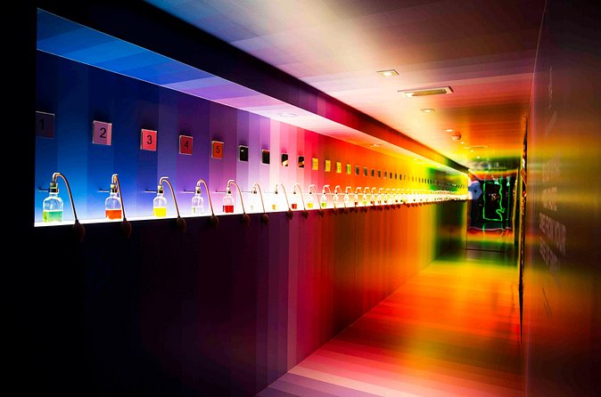 Amsterdam: Bols Cocktail Experience and Cocktail Workshop - Step One: The Self-Guided Audio Tour and What It Covers