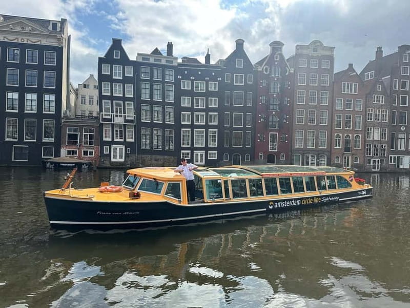 Amsterdam: Burger Cruise - Burgerbar & Canal Cruise - The skipper and host: English stories that keep the ride moving