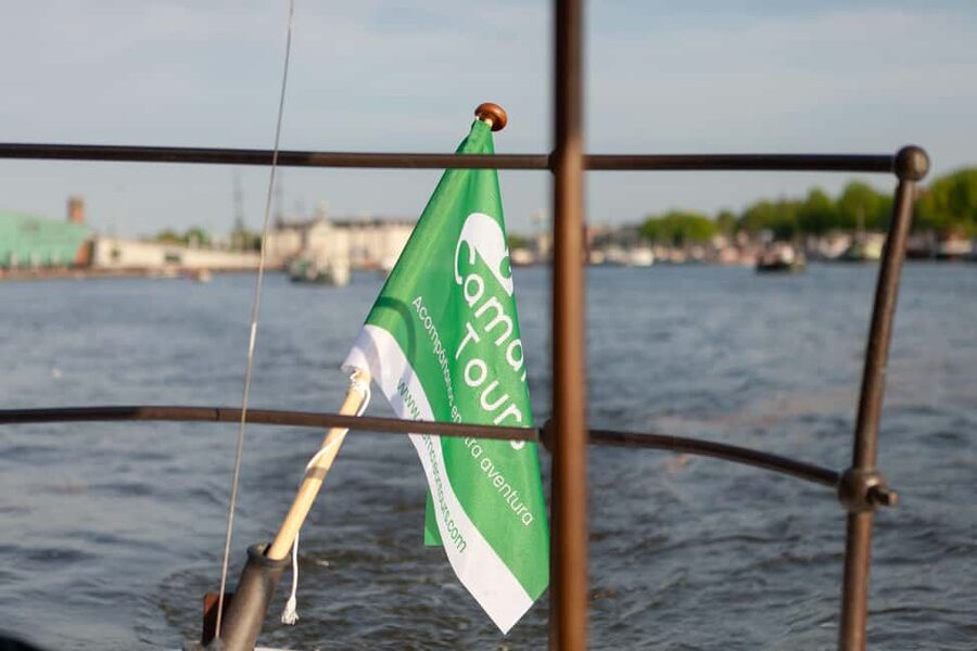 Amsterdam Canal Boat Ride with a Spanish-speaking Guide - Key highlights worth your time