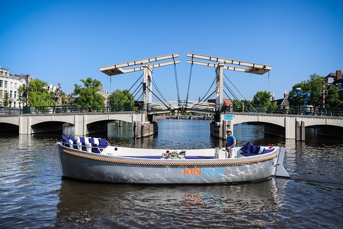 Amsterdam Canal Cruise in Open Boat with Unlimited Drinks Option - Unlimited drinks: when it’s a great add-on, and when you should confirm