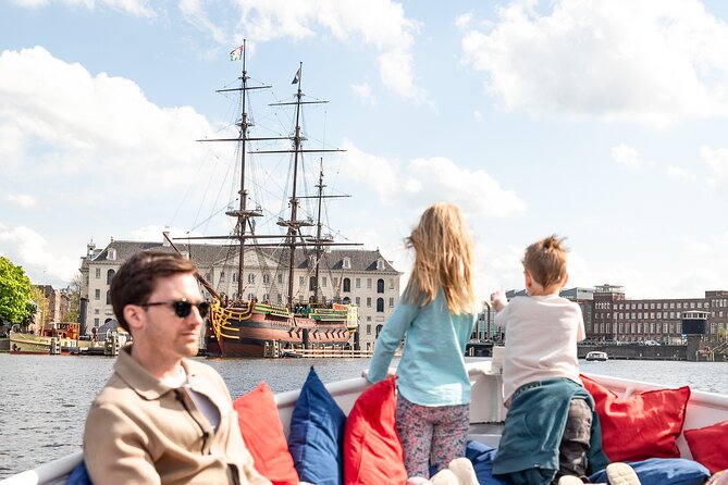 Amsterdam Canal Cruise with Live Guide - Central Station - Your canal route: what each stop feels like from the water