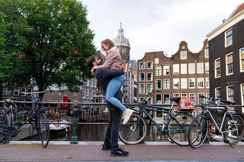 Amsterdam Canals Photoshoot: Private Solo, Family or Couples - Key things to know before you book
