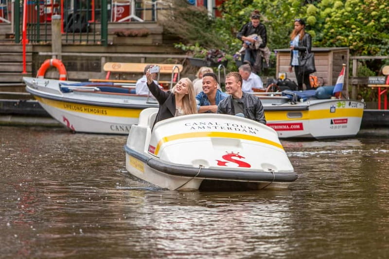 Amsterdam: Chart Your Own Canal Course by Pedal Boat - Common pitfalls to avoid before you push off