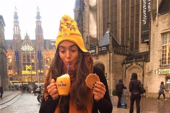 Amsterdam Christmas Walk with hot drink and Dutch treat - The hot drink, Dutch treat, and winter gear that make it worth $42.14