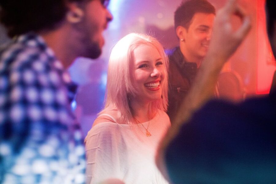 Amsterdam: City Center Bar Crawl and Nightlife Experience - Key highlights to know before you go