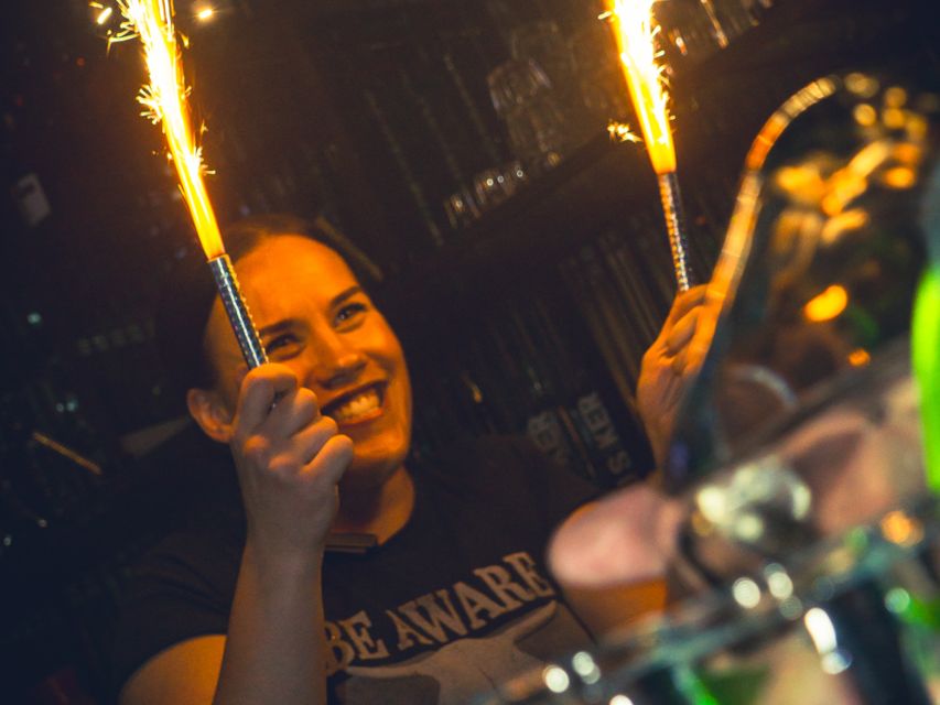 Amsterdam: City Center Bar Crawl and Nightlife Experience - Safety and practicality: ID, WhatsApp, and staying with the plan