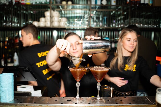 Amsterdam: City Centre Bar Crawl and Nightlife Experience - How the night flows around Leidseplein and Rembrandtplein
