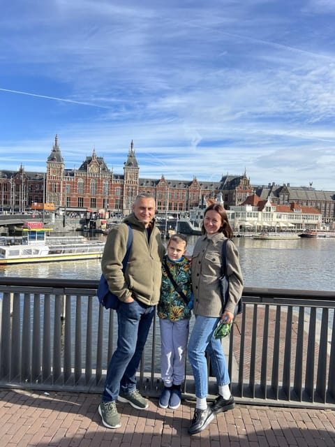 Amsterdam: City Highlights Walking Tour - Café the Schreiertower and ‘t Aepjen: Quick Stops That Break Up the Walk