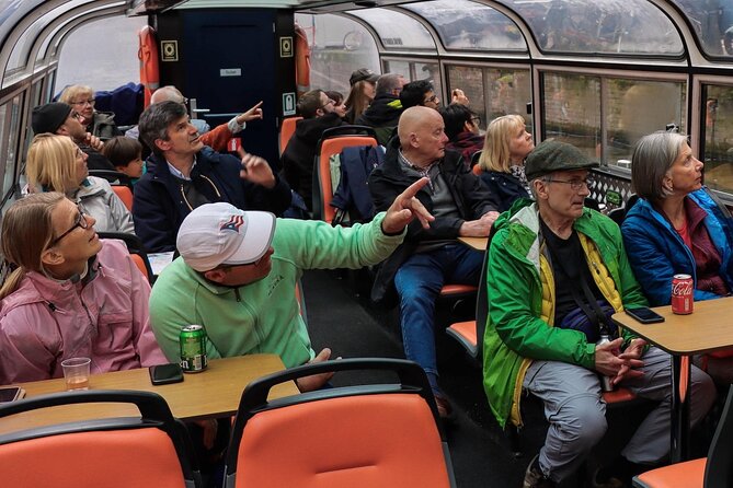 Amsterdam Classic Canal Cruise with Live Guide - A one-hour canal break with live commentary and smart scheduling