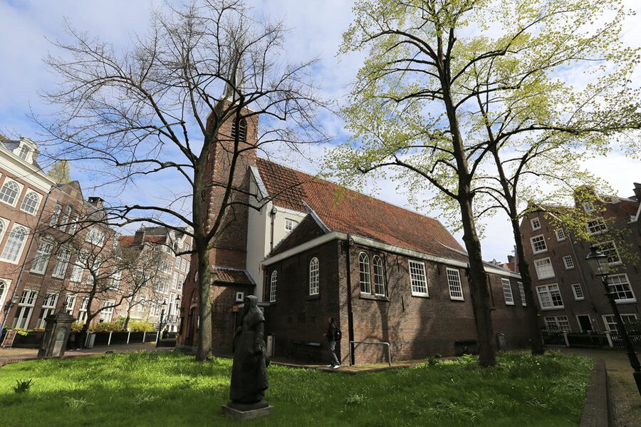 Amsterdam: Classical Music Concert at the Begijnhof - What the 1-hour concert experience feels like