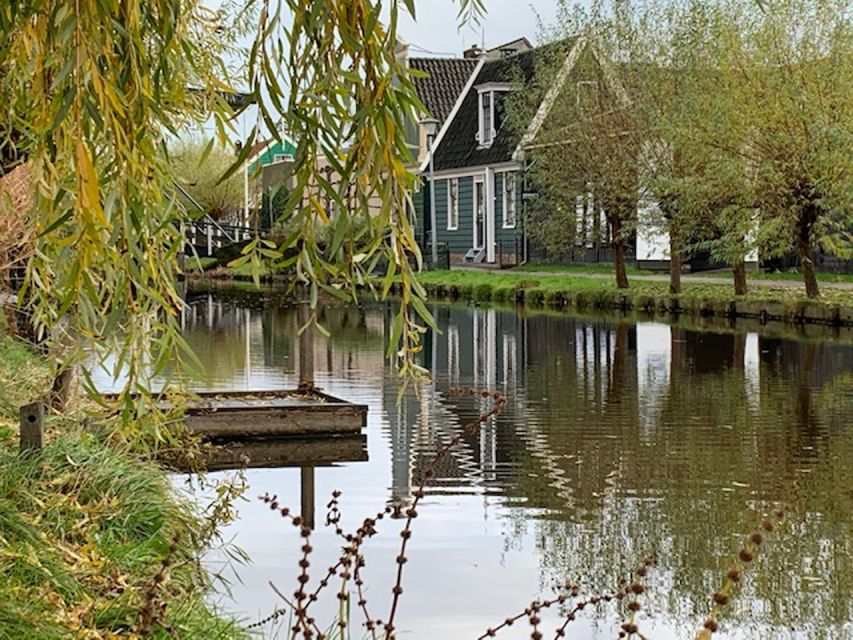 Amsterdam: Countryside Bike Tour and Zaanse Schans Windmills - What you’re really seeing near Zaanse Schans