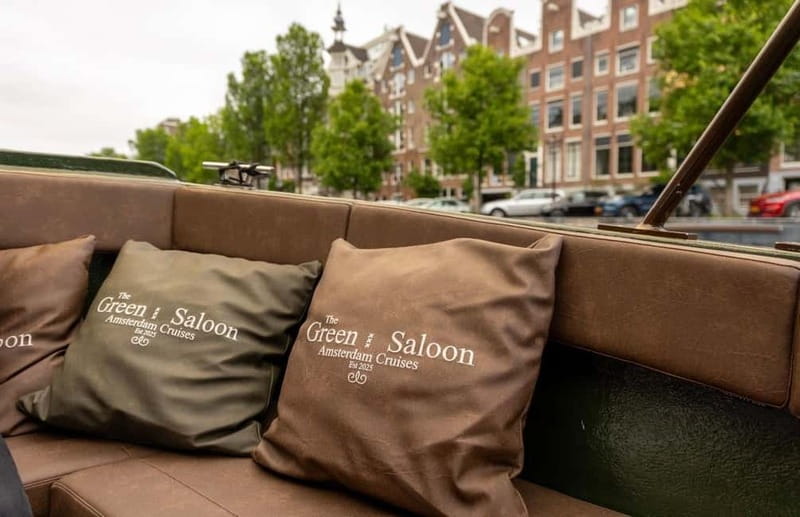 Amsterdam: Covered Heated Canal Cruise with Bitterballen - Meeting point and practical logistics that save time