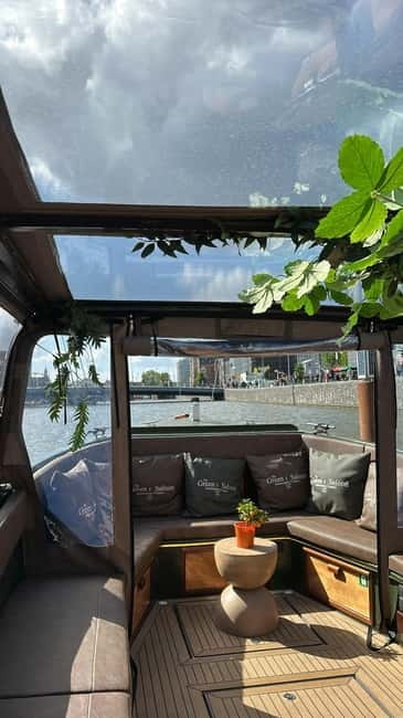 Amsterdam: Covered Heated Canal Cruise with Bitterballen - Value check: is $34 worth it?