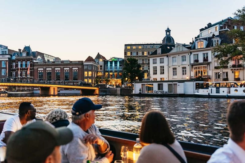 Amsterdam: Cozy Cheese & Wine Cruise Tasting Experience - Should You Book This Amsterdam Cheese and Wine Cruise?