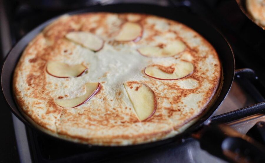 Amsterdam: Craft Dutch Pancakes in Charming Canal House - A canal house kitchen, right by the Amstel River