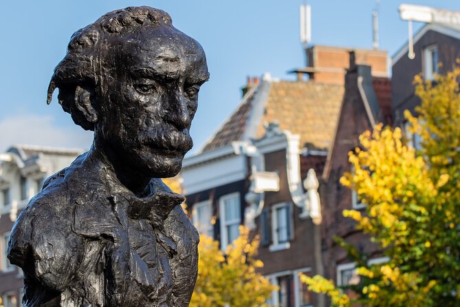 Amsterdam: Cultural Highlights in English/German/Italian - Multatuli, Magna Plaza, and the art of reading the city