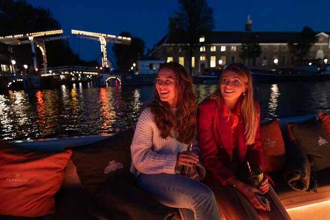 Amsterdam Evening Cruise with Onboard Bar - A 1-hour electric cruise is the right size for Amsterdam nights