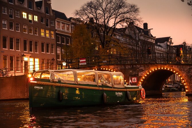 Amsterdam Evening (Sunset) Canal Cruise with optional drinks - Optional drinks add-on: unlimited beer, wine, or soda (and what to expect)