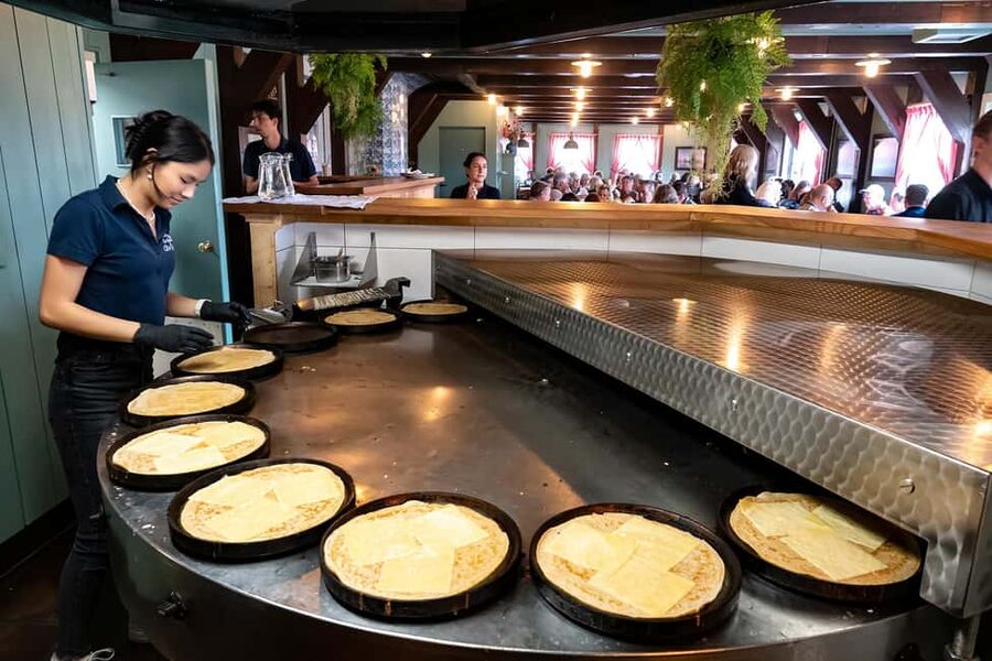 Amsterdam: Experience Zaanse Schans Windmills & Cheese Farm - Value and price: is $19 really fair?