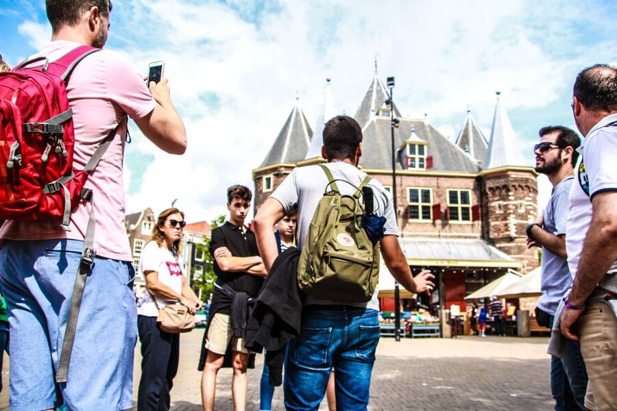 Amsterdam full day tour: Walking, Biking & Cruising - Who should book this Amsterdam day, and who should skip it?