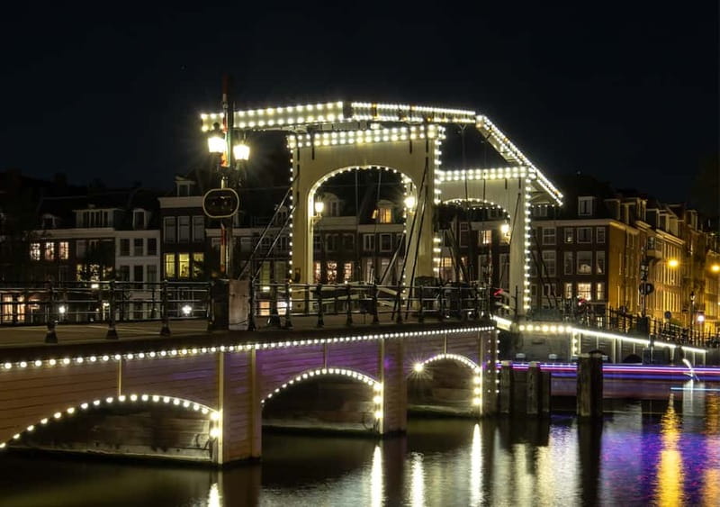 Amsterdam: German Canal Cruise with Unlimited Drinks Option - Who this fits best