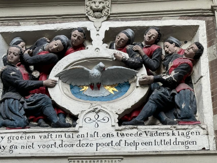 Amsterdam: Ghost Walking Tour and Dark History - Prins Hendrikkade: The night keeps widening